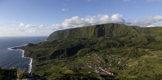 Circulação de barcos restrita em dois portos da ilha das Flores