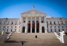 Aprovada proposta do PSD sobre sócios-gerentes e rejeitadas as restantes