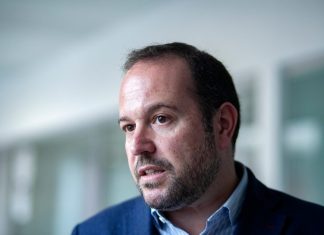Francisco César apresenta candidatura com compromisso de “Um Novo Futuro” para o PS Açores