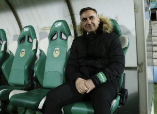 Treinador Carlos Carvalhal agredido durante tentativa de assalto