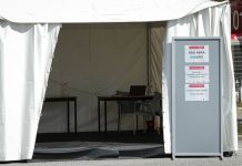 Mais de 20 mil testes no Algarve feitos com método que testa 10 pessoas de uma vez