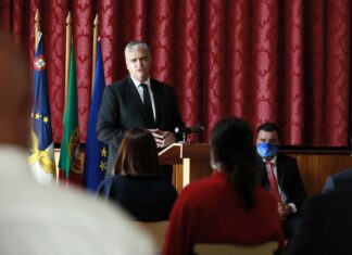 Presidente do Governo anuncia disponibilização de 75 habitações na Ribeira Grande e Vila Franca do Campo