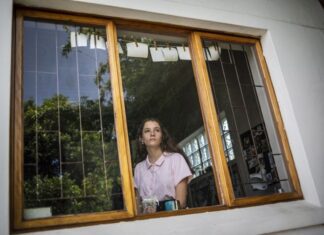 Pandemia agravou situações de depressão e perturbações alimentares nos jovens