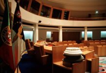 Deputados no parlamento dos Açores faltaram 60 vezes em 14 meses