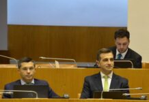Faial. Governo não pode responsabilizar os pais por falta de computadores no ensino à distância PSD/AÇORES