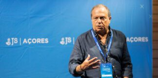 Carlos César defende que o PS é o partido da concertação, das reformas, da solidariedade e do combate à pobreza DR/PS