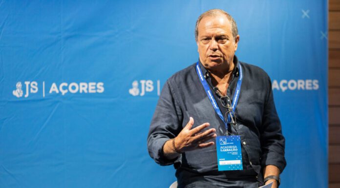 Carlos César defende que é preciso mais PS no futuro dos Açores DR/PS