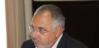 PSD/Açores dá o dito pelo não dito sobre a SATA DR/PS