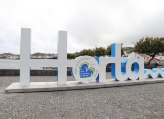 Faial – Câmara Municipal da Horta inaugura monobloco turístico DR