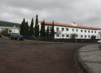 Escola Básica e Secundária de São Roque do Pico vai ser beneficiada com obras de 195 mil euros
