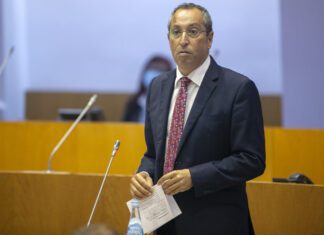 Revisão do subsídio de risco é justa e dignifica os trabalhadores dos matadouros nos Açores, afirma João Ponte DR/GACS