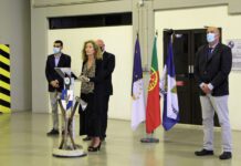 Governo dos Açores entrega nova ambulância de socorro aos Bombeiros da Praia da Vitória DR/GACS