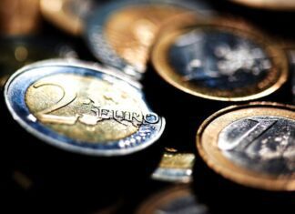 PIB da zona euro e UE com quebras históricas no 2.º trimestre