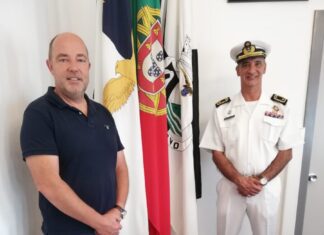 Presidente da Câmara Municipal do Corvo recebe Comandante da Zona Marítima dos Açores DR/Marinha Portuguesa