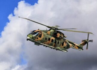 Salvamento marítimo com resgate em alto mar nos Açores