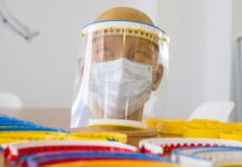 Covid-19: Itália quer uso obrigatório de máscara (mesmo ao ar livre) e estado de emergência até janeiro de 2021