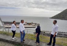 Ação de campanha do CHEGA contra o projeto de expansão do Porto das Pipas. É um crime com dolo, contra a Terceira!