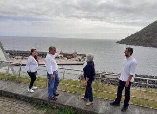 Ação de campanha do CHEGA contra o projeto de expansão do Porto das Pipas. É um crime com dolo, contra a Terceira!