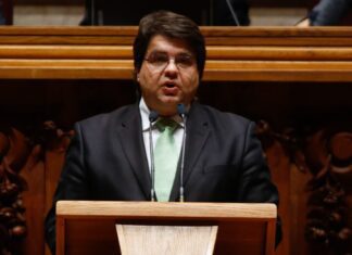 Deputados Socialistas na República votam favoravelmente alteração à Lei do Mar DR/PS