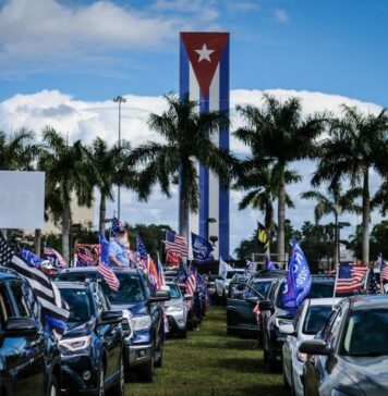 Votação antecipada começa hoje na Florida. Trump e Biden disputam o voto das comunidades hispânicas