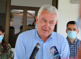 Artur Lima diz que Governo Regional continua a falhar aos Açorianos