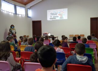 CMH leva “Viagem para a Amizade” às escolas do Faial