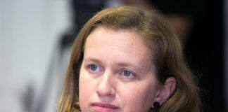 XII Legislatura – Bárbara Chaves candidata a presidente da Assembleia Legislativa dos Açores Deputada Bárbara Chaves