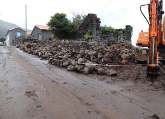 Câmara Municipal de São Roque do Pico promove alargamento da rua da Palha DR/CMSRP