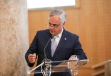 Encerramento de escolas – Paulo Moniz questiona Ministra sobre falta de apoio garantido para pais em assistência a filhos DR/PSD