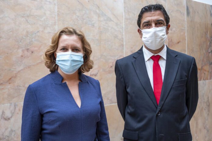 DR/PS DR/PS