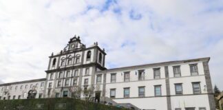 Câmara e empresários contra centralização do transporte marítimo de mercadorias nos Açores