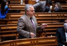 Rede 5G. Paulo Moniz confronta Ministro da Economia com inação do Governo