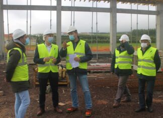 Carlos Ferreira visitou obra do novo quartel da AHBVF DR/PSD-Faial