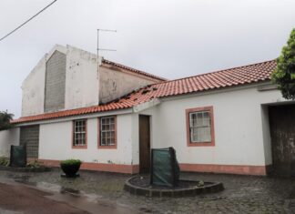 Câmara de São Roque do Pico apoia beneficiação do Salão Paroquial DR/CMSRP