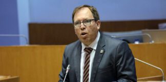 CHEGA diz que nomeação de médico para o Corvo é caso de compadrio partidário DR/CHEGA