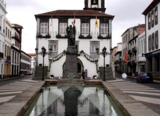 Câmara avança com obras em ruas das freguesias de Santo António e Santa Bárbara num investimento de 435 mil euros DR