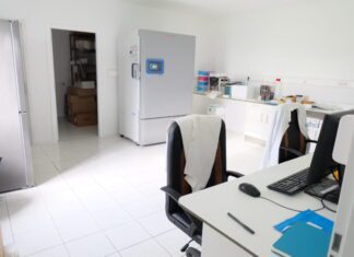 Laboratório de Biologia Molecular do Faial – Rapidez na obtenção de resultados é uma mais valia no combate à pandemia DR