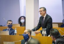 Parlamento aprova protesto contra Governo da República por incumprimento do protocolo com a Universidade dos Açores DR/PSD