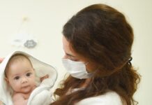Crescer com Afectos nasce no Faial para ajudar no desenvolvimento dos bebés DR/CCA