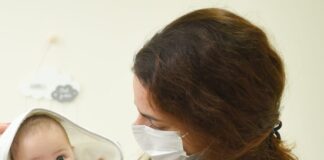 Crescer com Afectos nasce no Faial para ajudar no desenvolvimento dos bebés DR/CCA