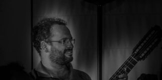 Tiago Toste leva viola açoriana à feira brasileira CONECTA+ DR/Manuel Brito