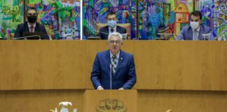 Vice-Presidente do Governo enaltece projeto para manter idosos nas suas residências DR/MM