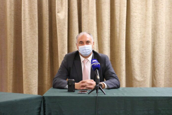 DR DR