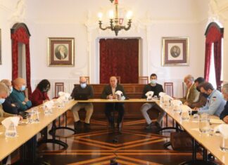 Sem Semana do Mar, verbas canalizadas para empresas, rede viária e Cultura DR