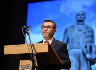 Presidente da ALRAA defende criação de instrumentos para aplicar fundos europeus à escala local DR