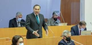 António Ventura solicita à Ministra da Agricultura que interceda junto de Bruxelas sobre dotações do POSEI DR