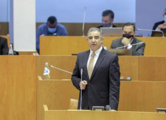 Presidente do Governo diz que Saúde e Educação são áreas que merecem “unidade na ação” DR