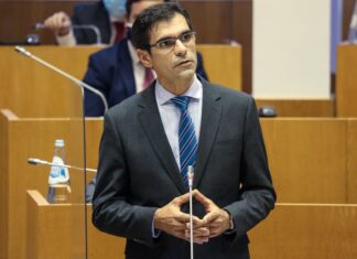 35 horas semanais de trabalho para toda a região DR/CHEGA