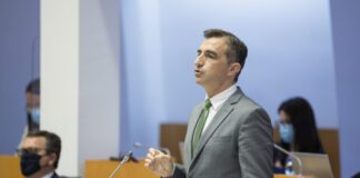 PSD/Açores diz que Vasco Cordeiro cedeu à tentação fácil da demagogia política DR/PSD