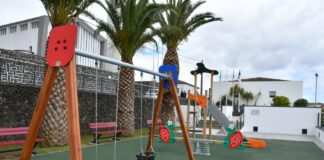 Câmara Municipal de Lagoa Inaugurou Obras de Requalificação do Jardim e Parque Infantil na Ribeira Chã DR